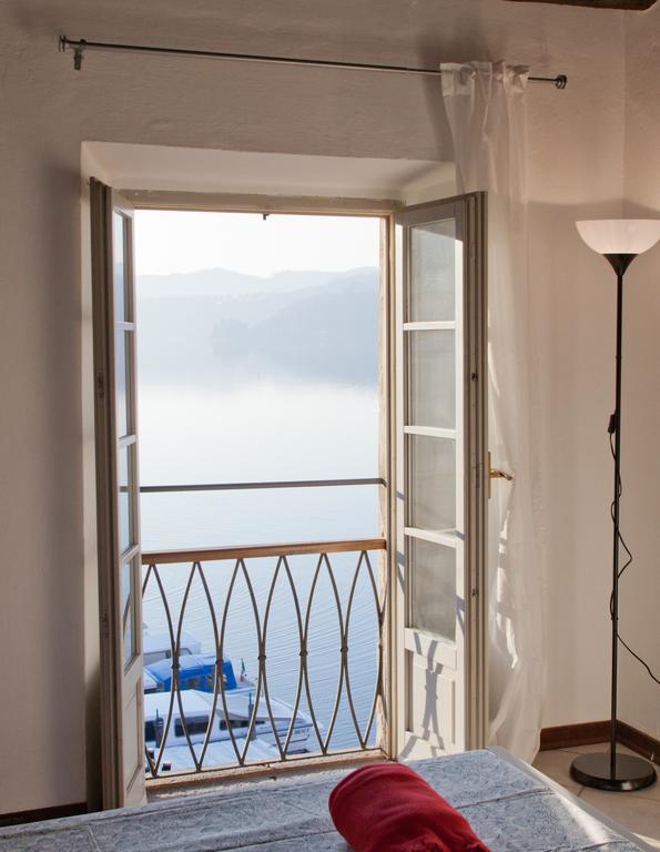-Ortaflats- Appartamenti Imbarcadero & Palazzotto Orta San Giulio Phòng bức ảnh