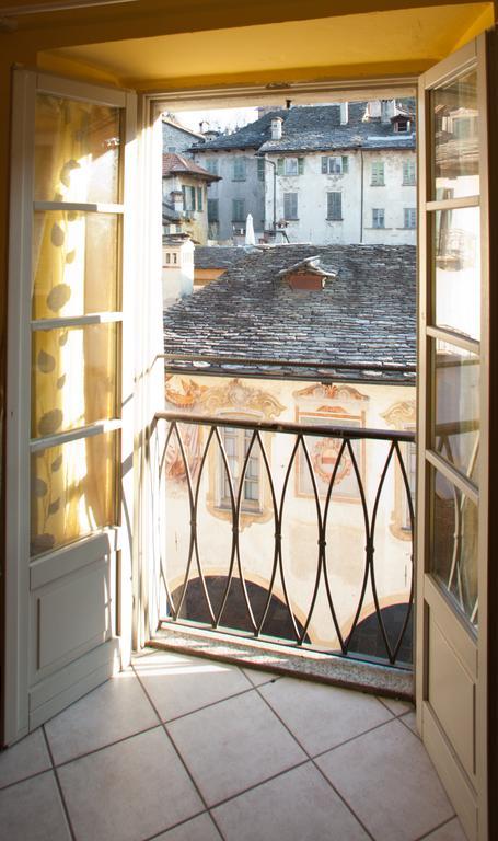-Ortaflats- Appartamenti Imbarcadero & Palazzotto Orta San Giulio Phòng bức ảnh