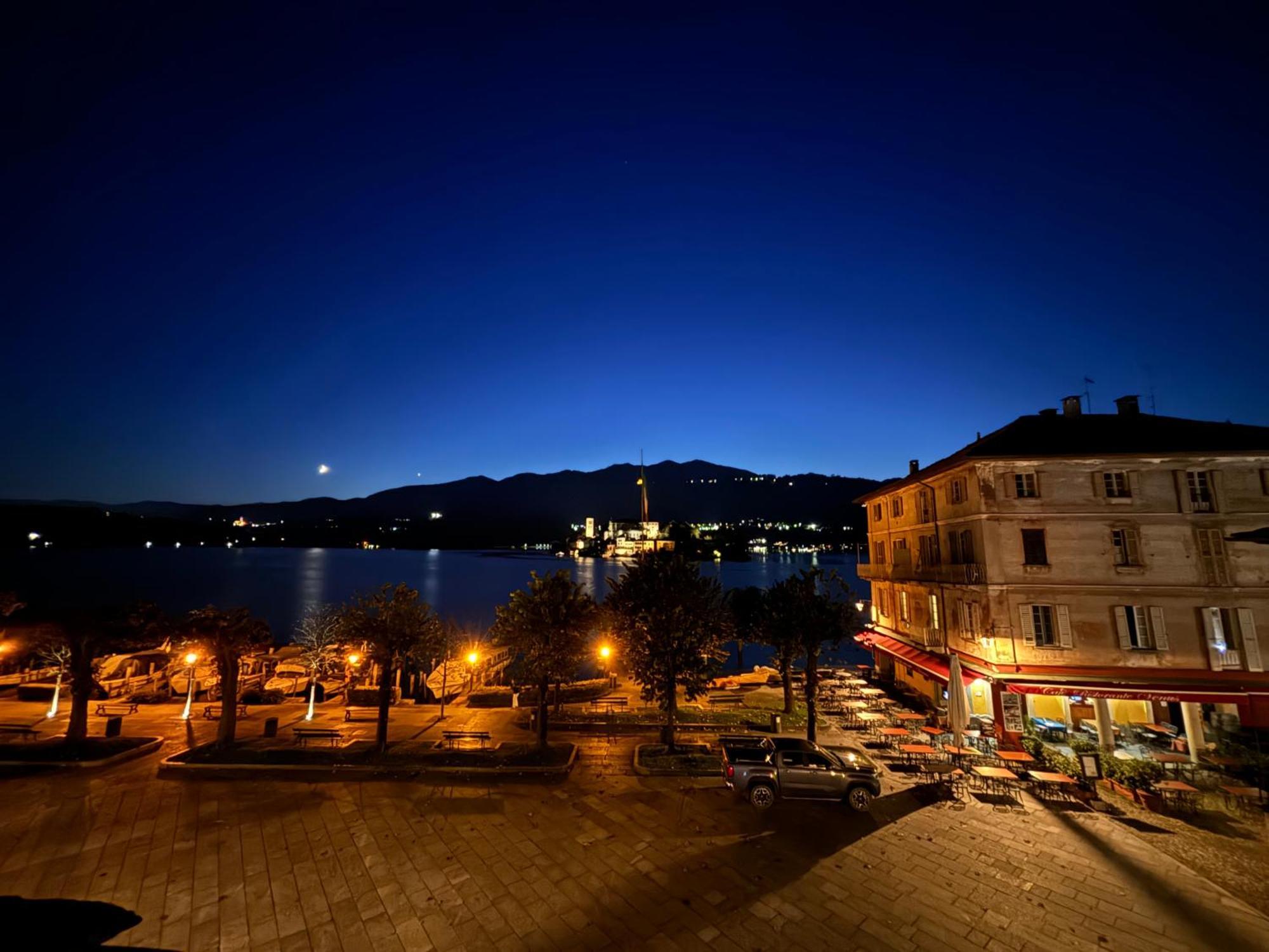 -Ortaflats- Appartamenti Imbarcadero & Palazzotto Orta San Giulio Ngoại thất bức ảnh