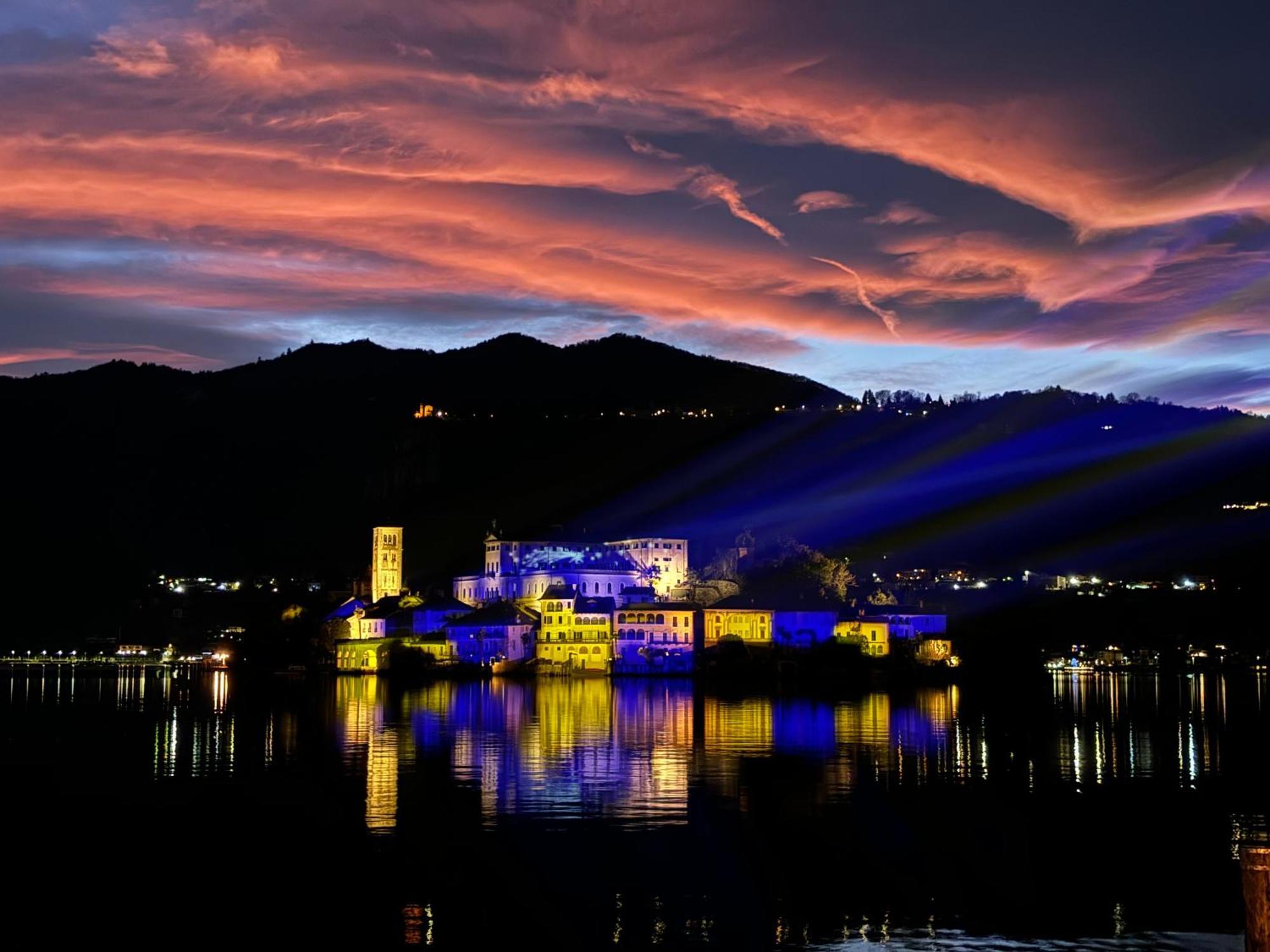 -Ortaflats- Appartamenti Imbarcadero & Palazzotto Orta San Giulio Ngoại thất bức ảnh